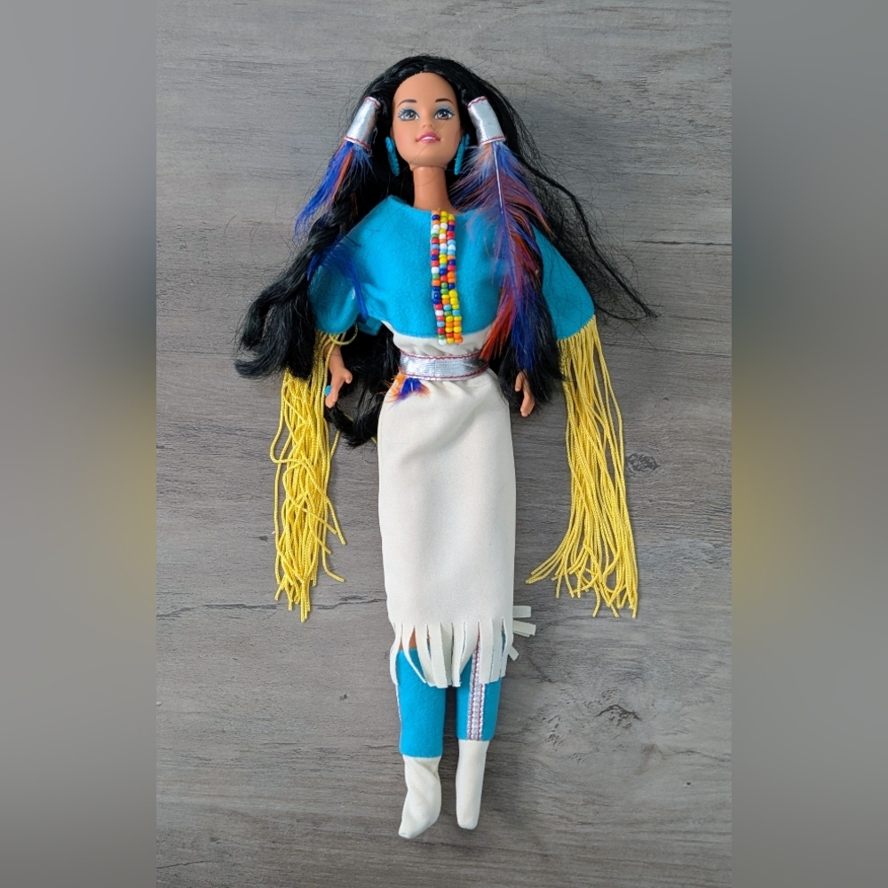 Vtg 1993 Mattel Dolls Of The World Collection Native American Barbie Doll #11609